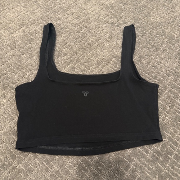 Aritzia TNA Laguna Tank - Picture 10 of 16